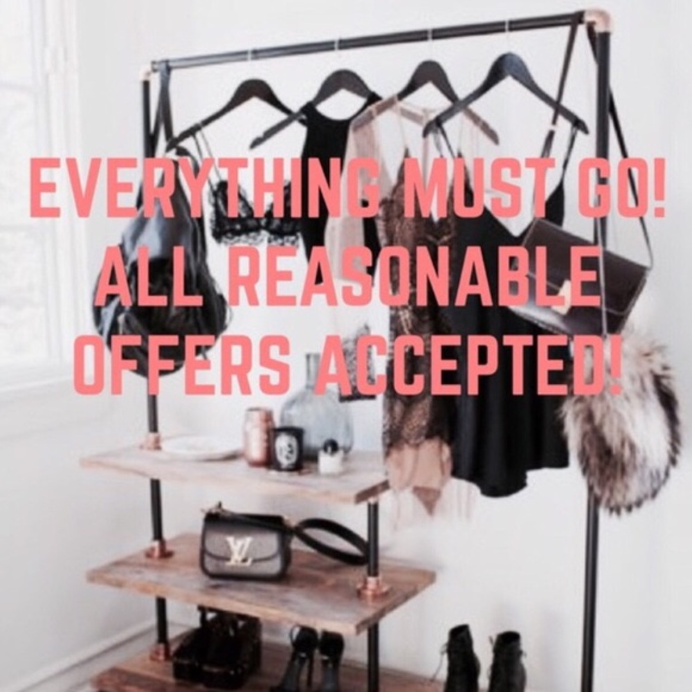 Everything MUST go!! 🛍